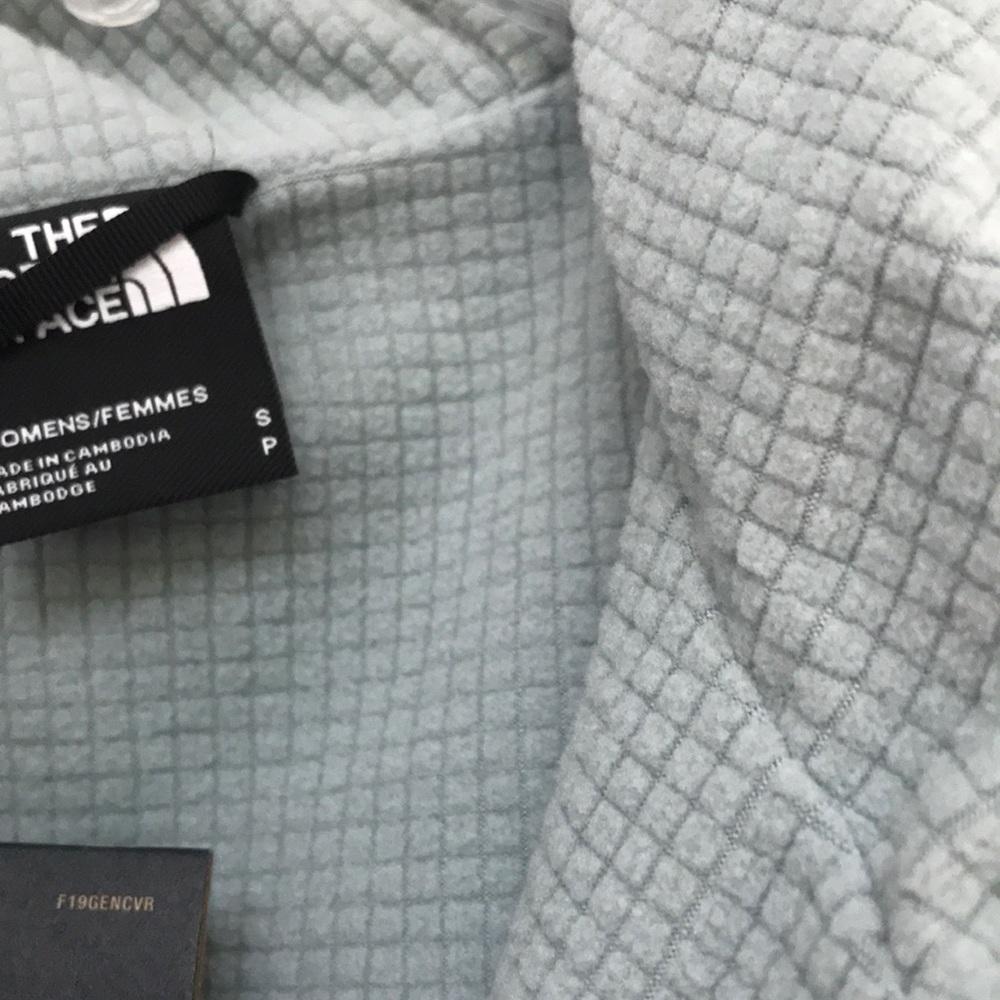 North Face pullover - Picture 4 of 7